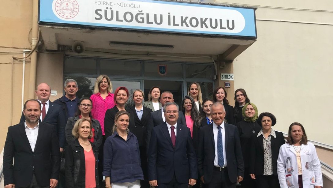 l Millî Eğitim Müdürümüz Sayın Dr. Önder Arpacı, Süloğlu İlkokulu öğretmen ve öğrenci okul ziyareti.